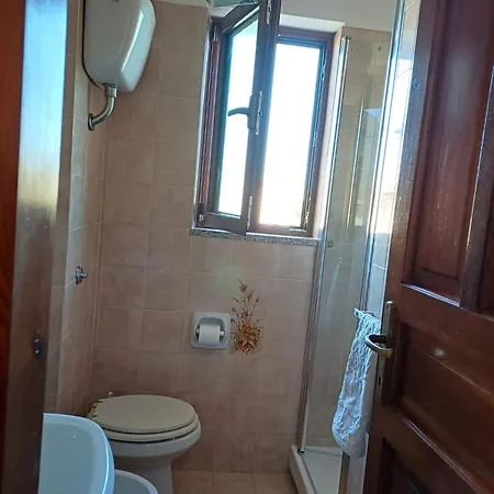 La Casa Di Robertino 산테오도로